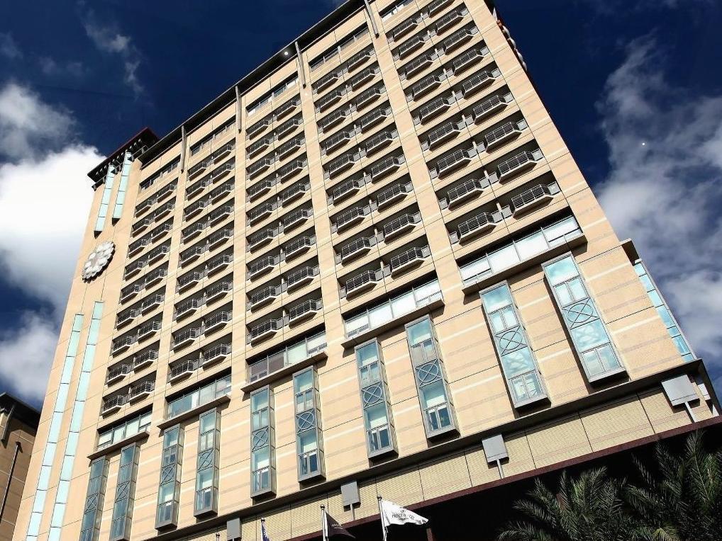 Nice Prince Hotel Chiayi City Exterior photo The 1960s building of the National University Hospital
