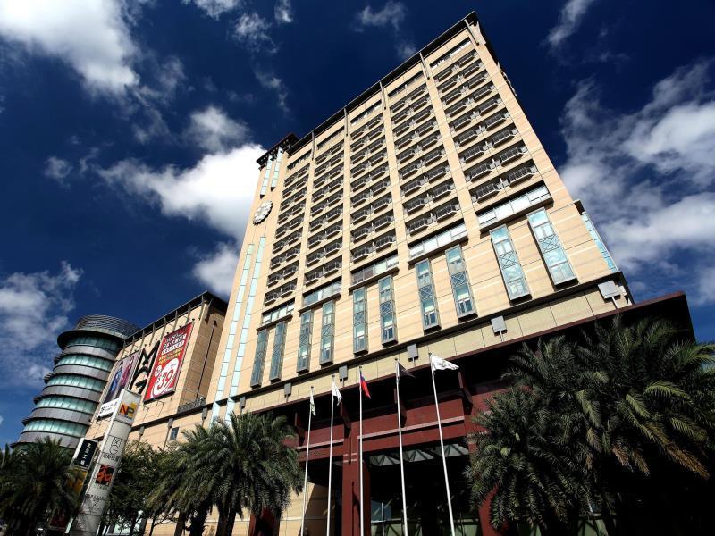 Nice Prince Hotel Chiayi City Exterior photo The hotel in 2012